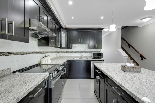 50-6383 140 Street, Surrey, BC 