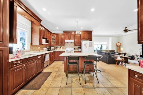 6157 146 Street, Surrey, BC 