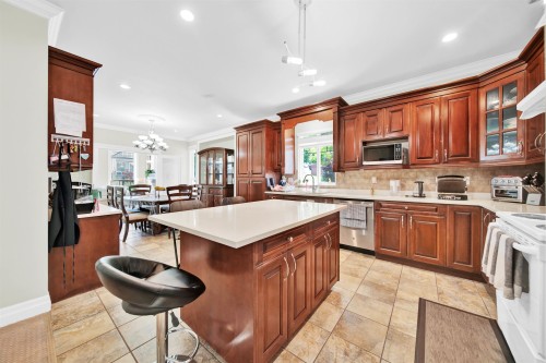 6157 146 Street, Surrey, BC 