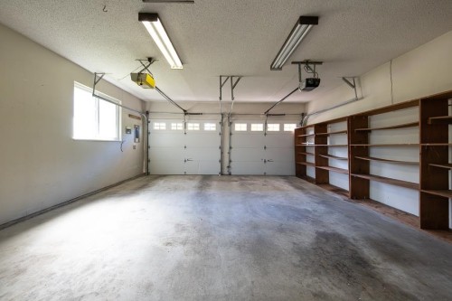 1639 133A Street, Surrey, BC 