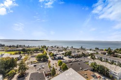1302-1342 Johnston Road  White Rock, BC V4B 0C7