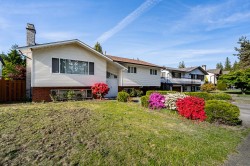 20221 47a Avenue  Langley, BC V3A 5K9