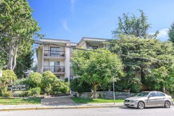 302-1442 Blackwood Street  White Rock, BC V4B 3V5
