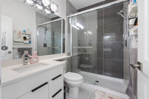 11-8137 164 Street, Surrey, BC 