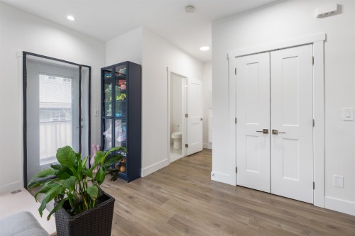 11-8137 164 Street, Surrey, BC 