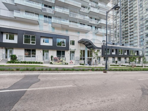 2907-13778 100 Avenue, Surrey, BC 