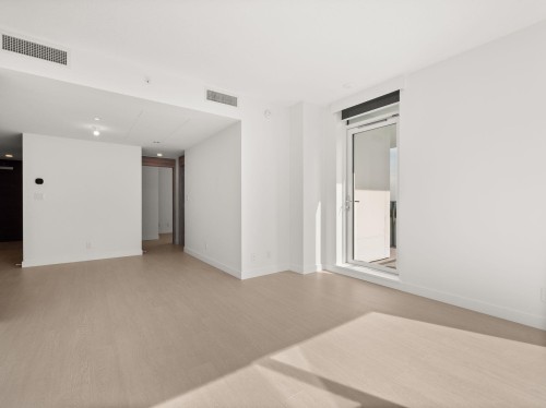 2907-13778 100 Avenue, Surrey, BC 