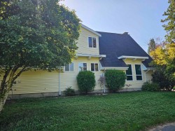 19850 48 Avenue  Langley, BC V3A 3L1