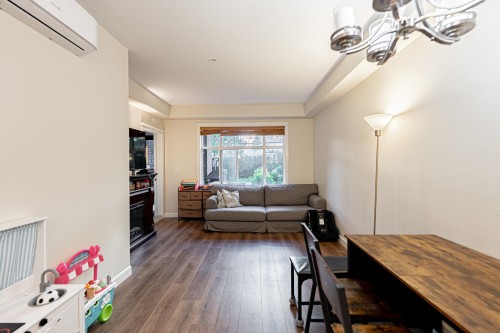 101-8561 203A Street, Langley, BC 