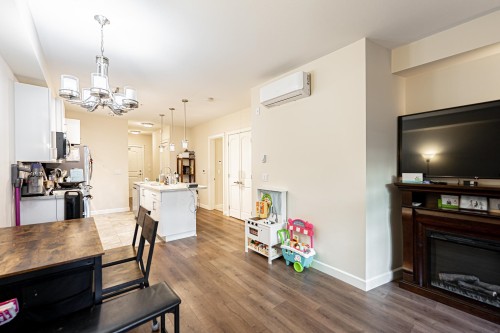 101-8561 203A Street, Langley, BC 