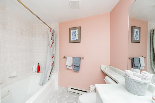 502-15111 Russell Avenue, White Rock, BC 