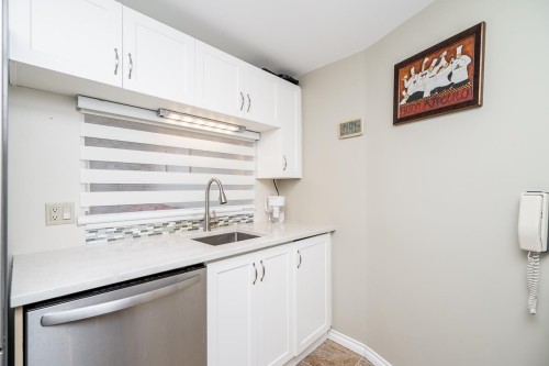 502-15111 Russell Avenue, White Rock, BC 