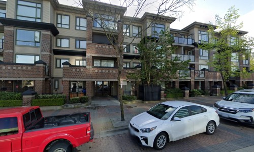 401-10822 City Parkway  Surrey, BC V3T 5X9