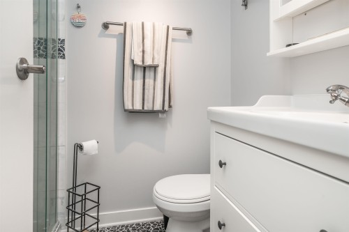 110-1355 Winter Street, White Rock, BC 