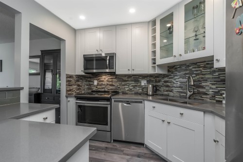 110-1355 Winter Street, White Rock, BC 