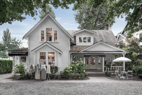 9090 Glover Road, Langley, BC 