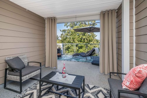 8-15918 Mountain View Drive, Surrey, BC 