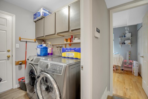 6960 143A Street, Surrey, BC 