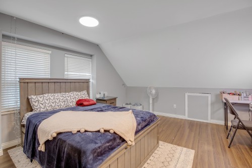 6960 143A Street, Surrey, BC 