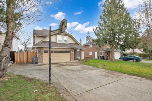 6960 143A Street, Surrey, BC 