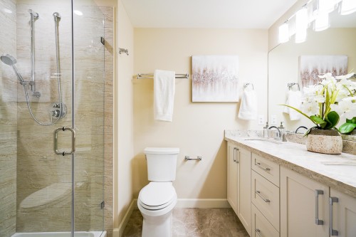 409-14588 Mcdougall Drive, Surrey, BC 