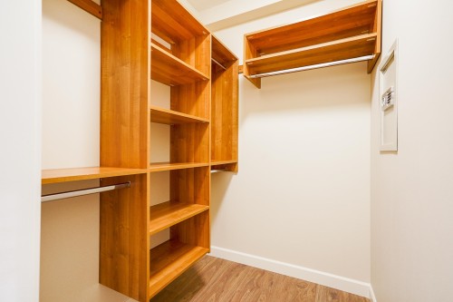 409-14588 Mcdougall Drive, Surrey, BC 