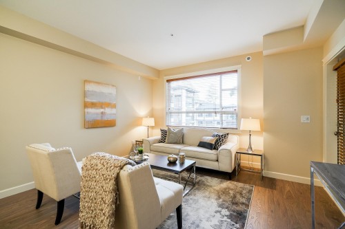 409-14588 Mcdougall Drive, Surrey, BC 