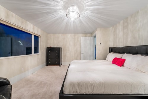 1877 126 Street, Surrey, BC 