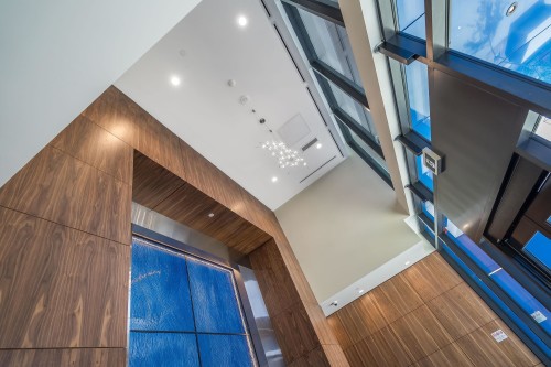 1108-1588 Johnston Road, White Rock, BC 