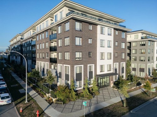 406-15815 85 Avenue, Surrey, BC 