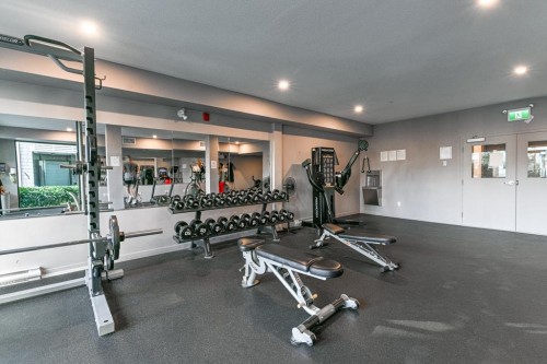 406-15815 85 Avenue, Surrey, BC 