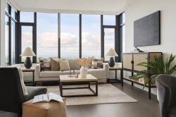 1902-1588 Johnston Road  White Rock, BC V4B 3Z7