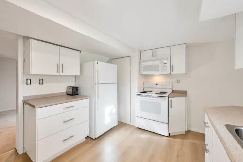 11056 135A Street, Surrey, BC 