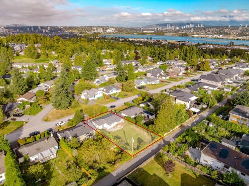 11056 135A Street, Surrey, BC 