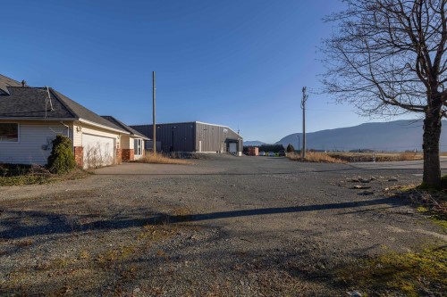 38989 No. 4 Road, Abbotsford, BC 