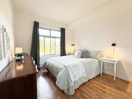 403-10088 148 Street, Surrey, BC 