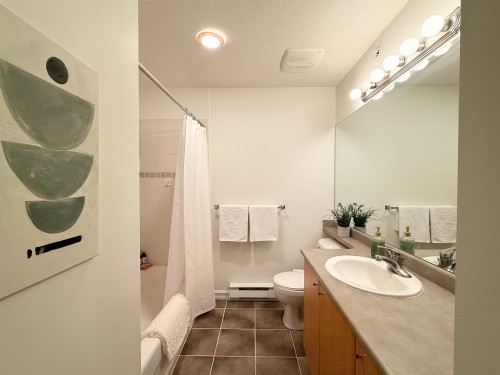 403-10088 148 Street, Surrey, BC 