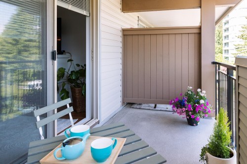 403-10088 148 Street, Surrey, BC 