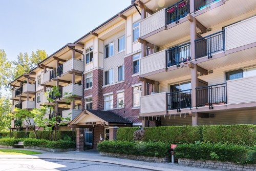 403-10088 148 Street, Surrey, BC 