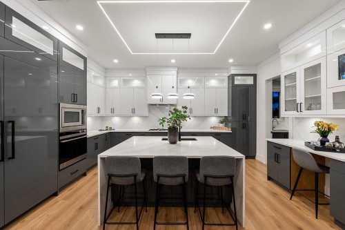 7663 127 Street, Surrey, BC 