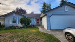 15580 20 Avenue  Surrey, BC V4A 2A5
