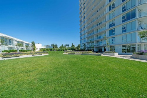 2211-13685 102 Avenue, Surrey, BC 