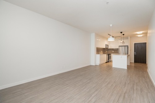 D111-8150 207 Street, Langley, BC 