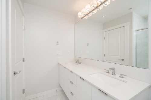 D111-8150 207 Street, Langley, BC 