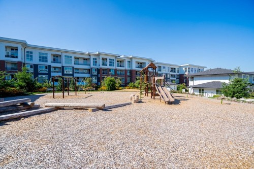 D111-8150 207 Street, Langley, BC 