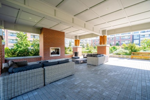 D111-8150 207 Street, Langley, BC 