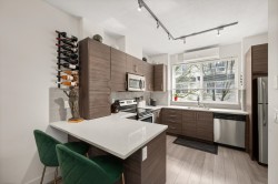 26-19477 72a Avenue  Surrey, BC V4N 6M2