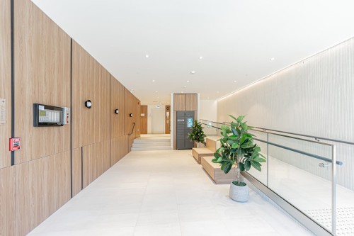 205-10466 138A Street, Surrey, BC 