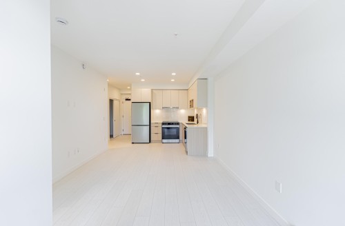 205-10466 138A Street, Surrey, BC 