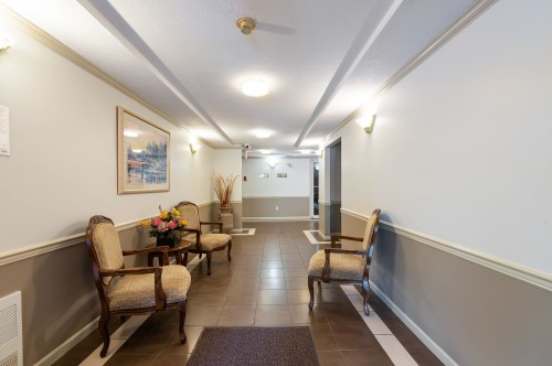 210-33110 George Ferguson Way, Abbotsford, BC 